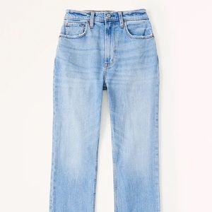 Abercrombie Curve Love Ultra High Rise Ankle Straight Jean